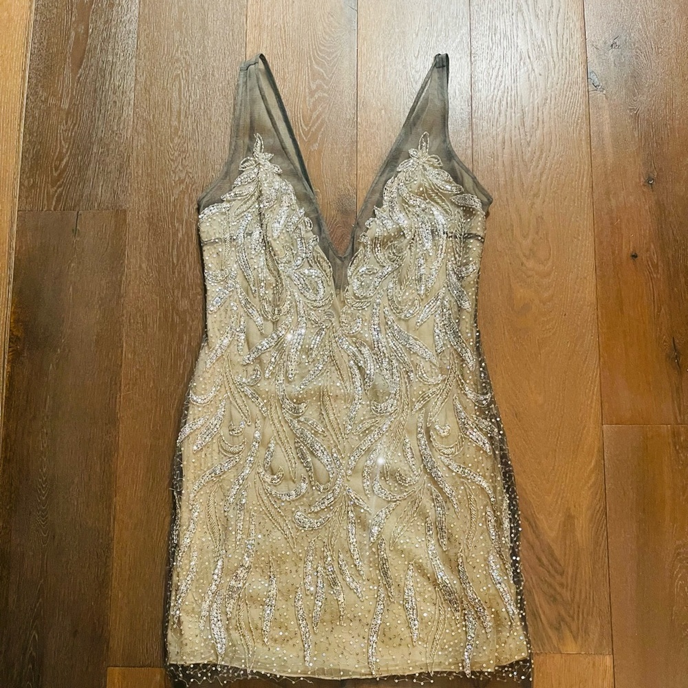 BASIX Black Label Black Gray Sequin Mini Dress 8